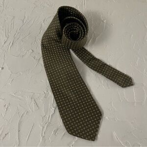 *Nicole Miller New York Men's Silk Geometric Print Necktie